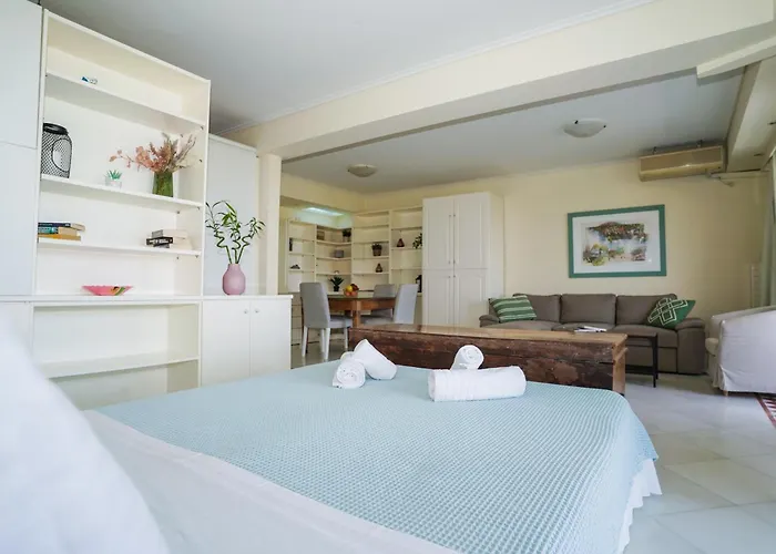 Endless Blue Studio In Glyfada