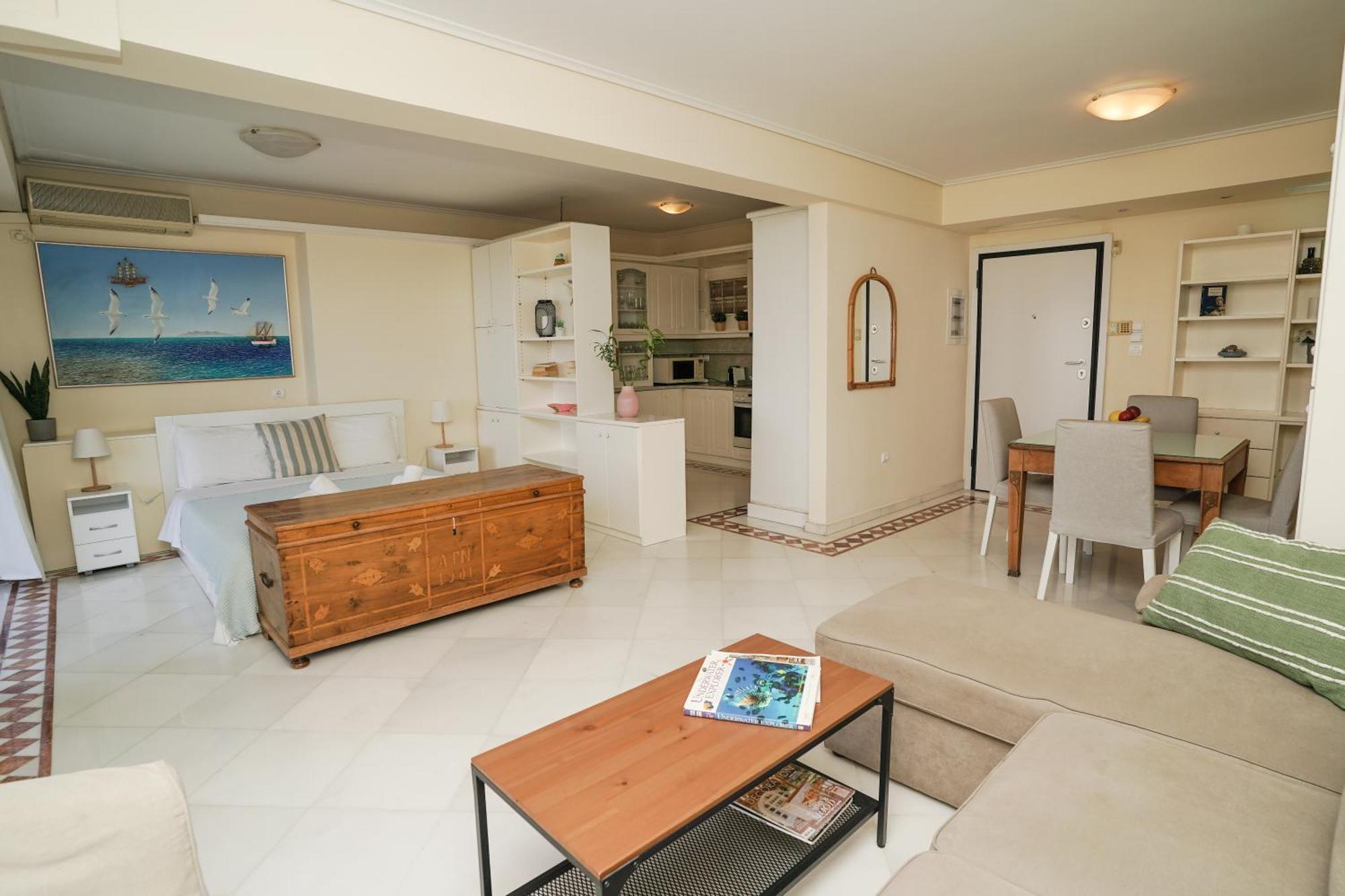 Endless Blue In Glyfada Apartment